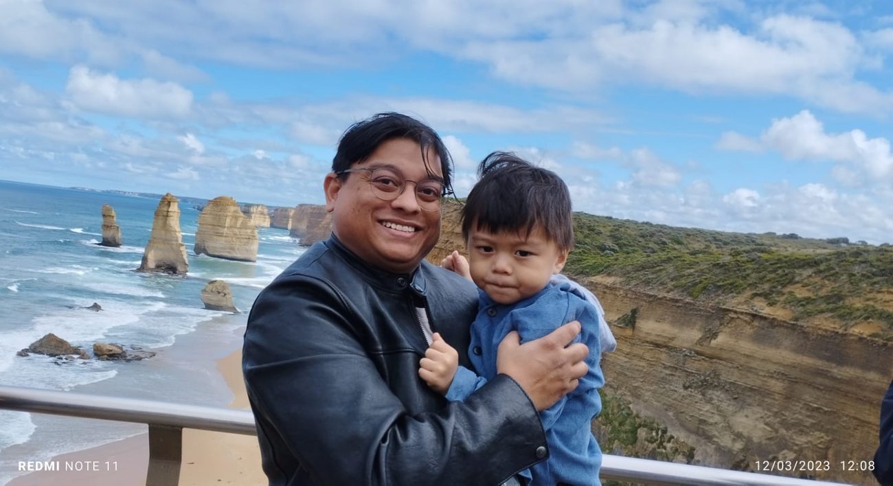 With my son at the Twelve Apostles, Great Ocean Road, Australia
